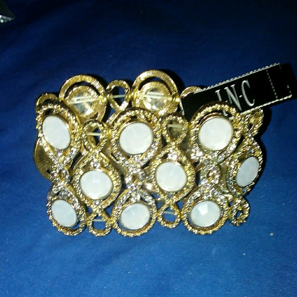 International Concept Bracelet
